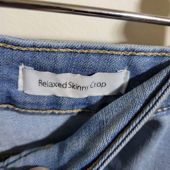 Jessica Simpson Relaxed Skinny Crop Jeans, Size 10 - Picture 2 of 4